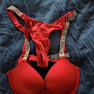 Victoria's Secret Bold Red Bra Set